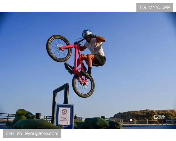 全场瞩目的“破纪录瞬间”：运动员超越自我极限